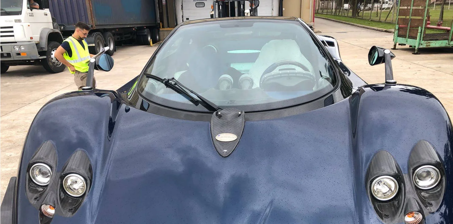 Transportamos de MVD a LAX un auto de colección